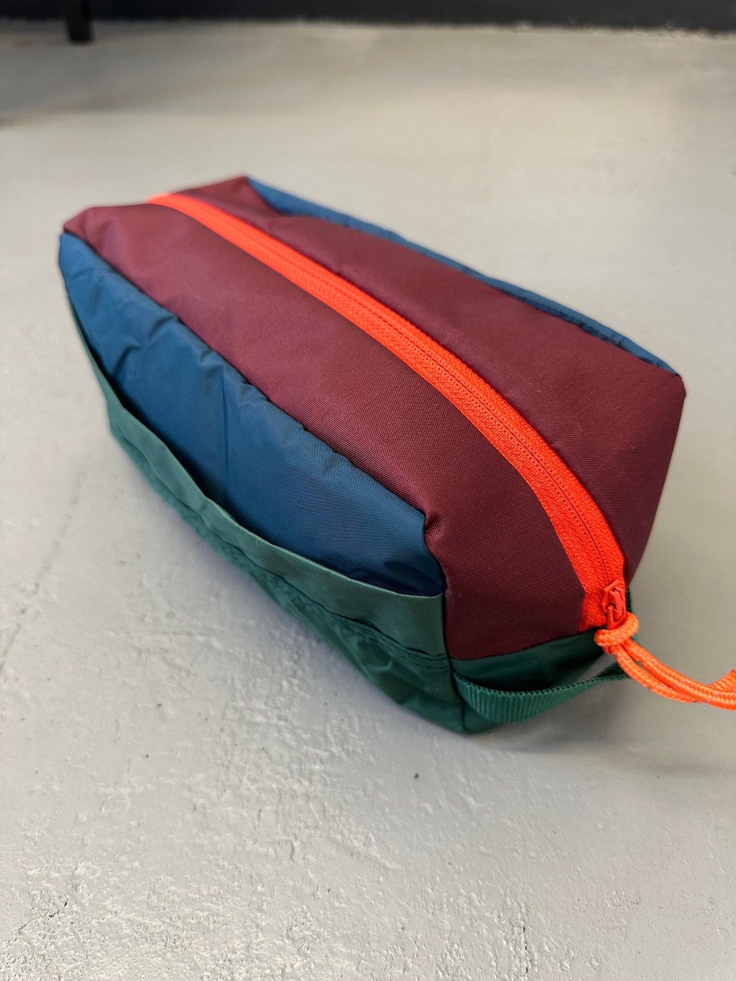 Scrappy wash bag