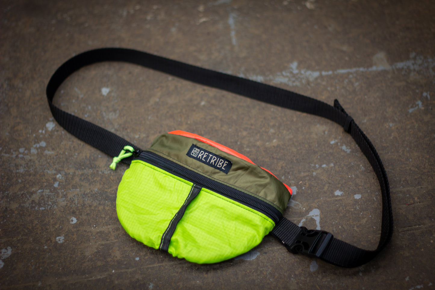 Deadhipster sling & hip bag - Neon Trash